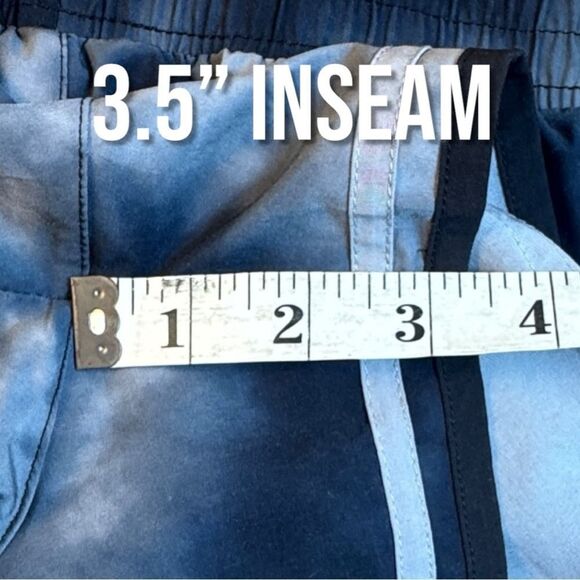 Champion Women's Blue Tie-Dye Shorts Sz M - Picture 11 of 12